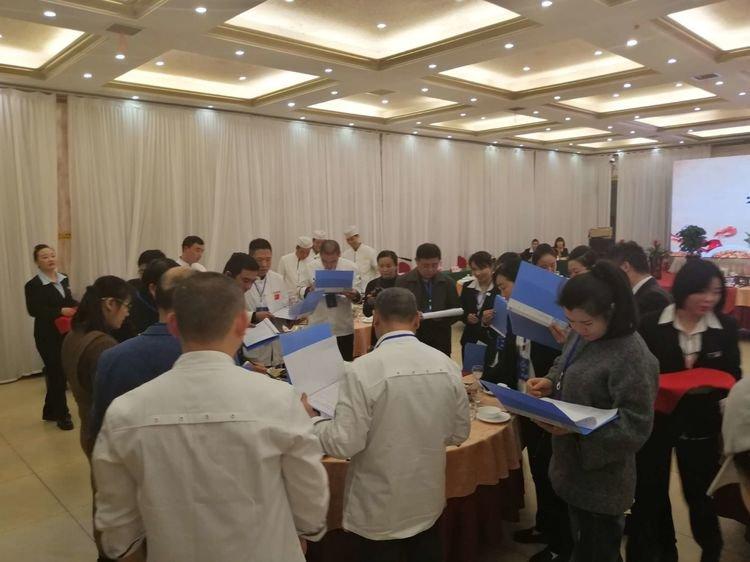 美食嘉年华什么意思？带你解锁味觉狂欢与欢乐体验的终极指南